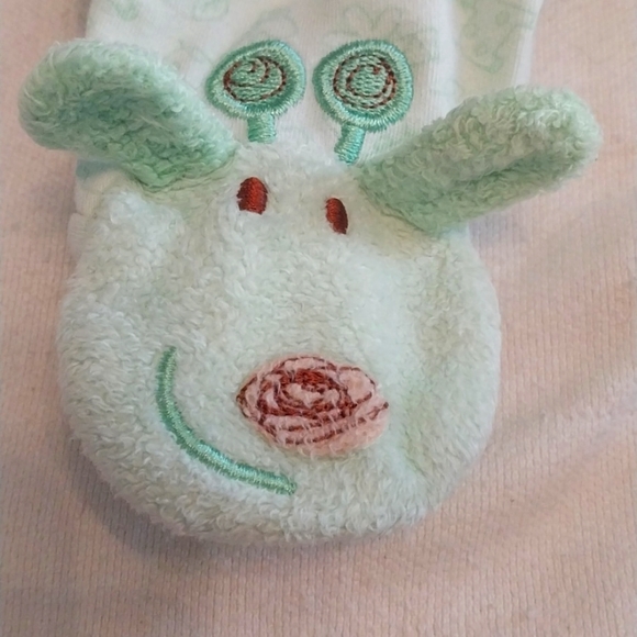 Giraffe Footed Pajamas 0-3m - Picture 4 of 7